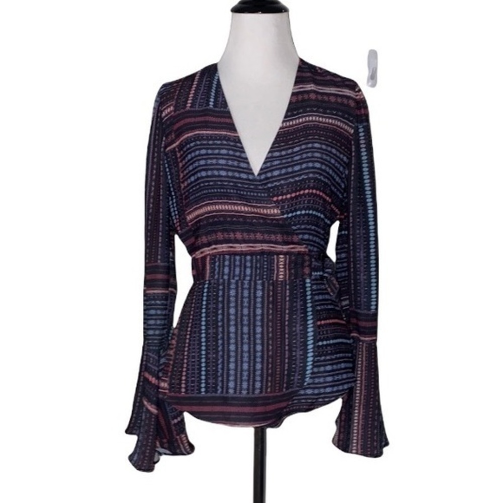 Parker women’s XS wrap front blouse